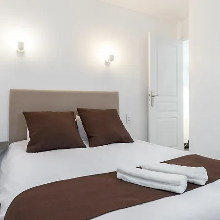Sleep In Antibes *